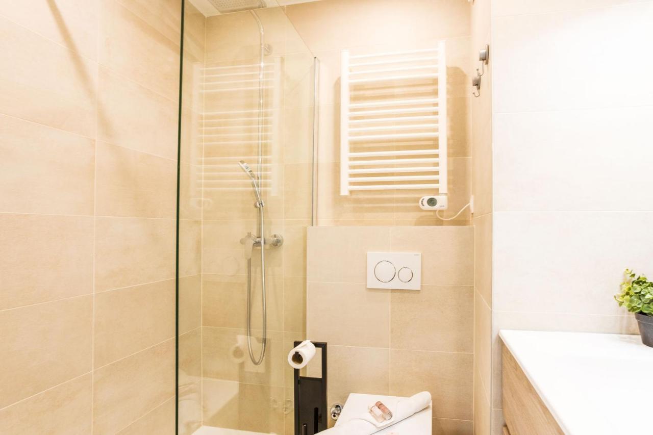 L'Ange Gardien Ap4269 By Riviera Holiday Homes วีลล์ฟรองซ์-ซูร์-แมร์ ภายนอก รูปภาพ